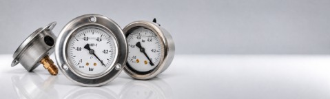 Vacuum gauges