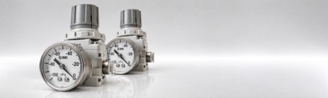 Vacuum regulators